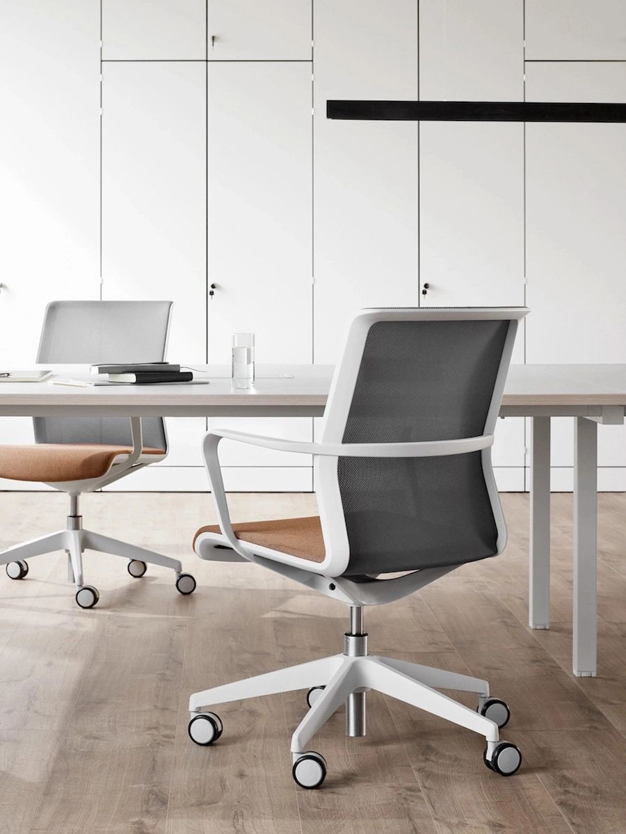 Circo_Chairs
