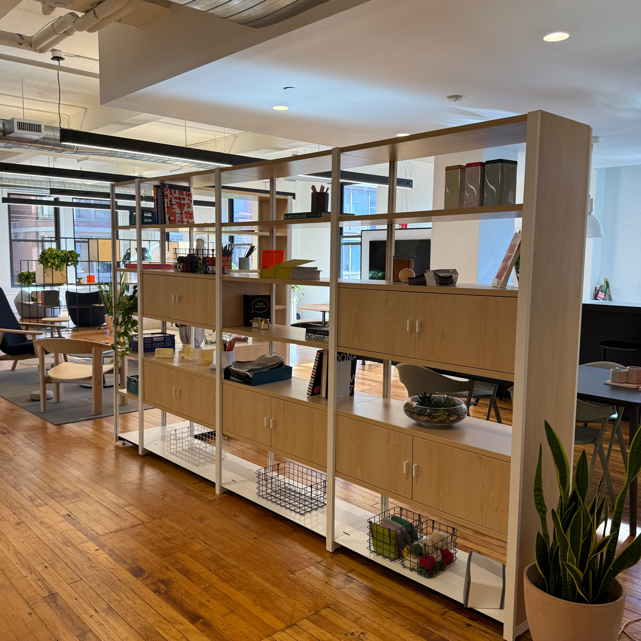 Showrooms_NewYork_GalleryImage_RH