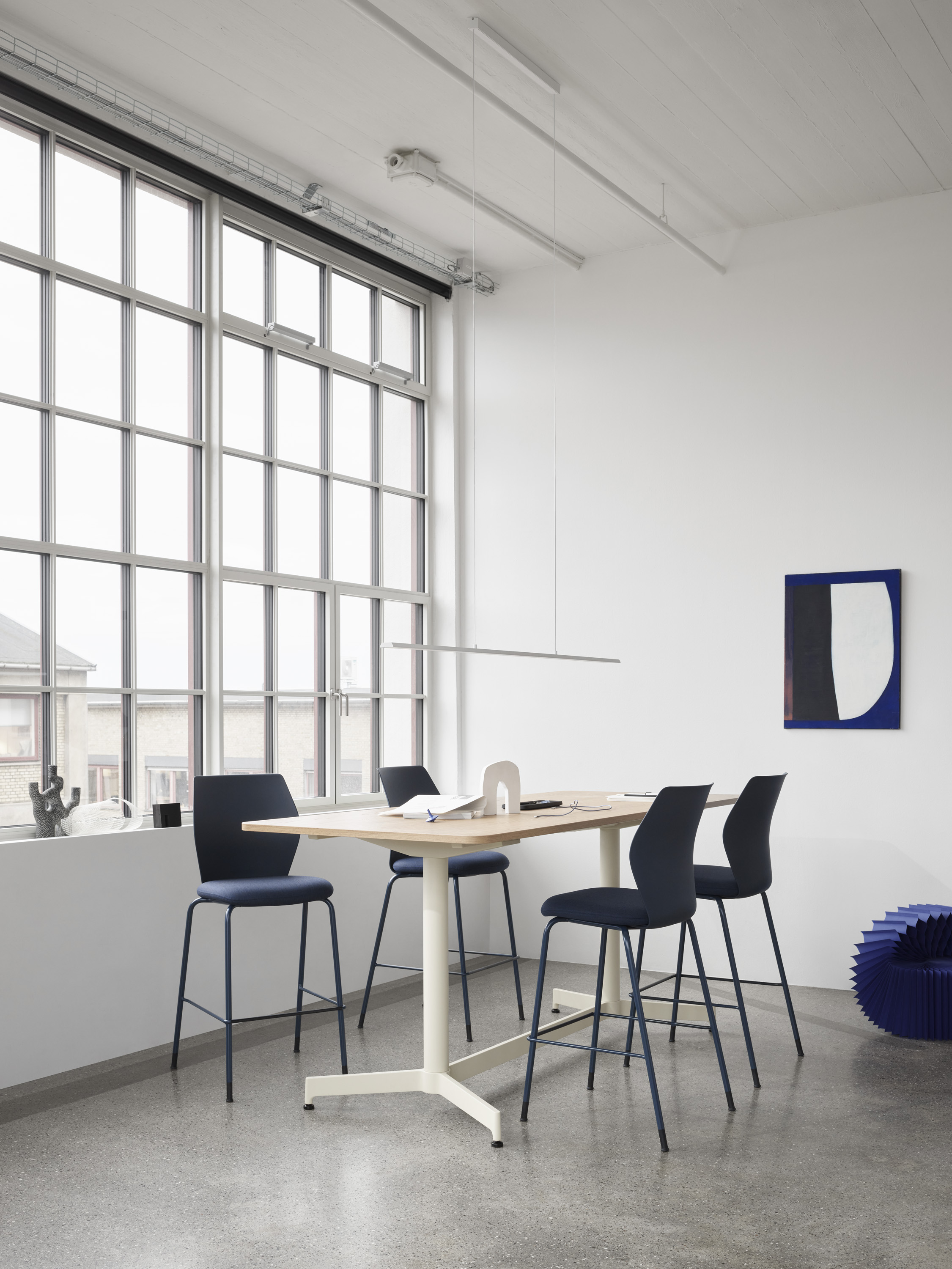Allermuir - Axis Tables
