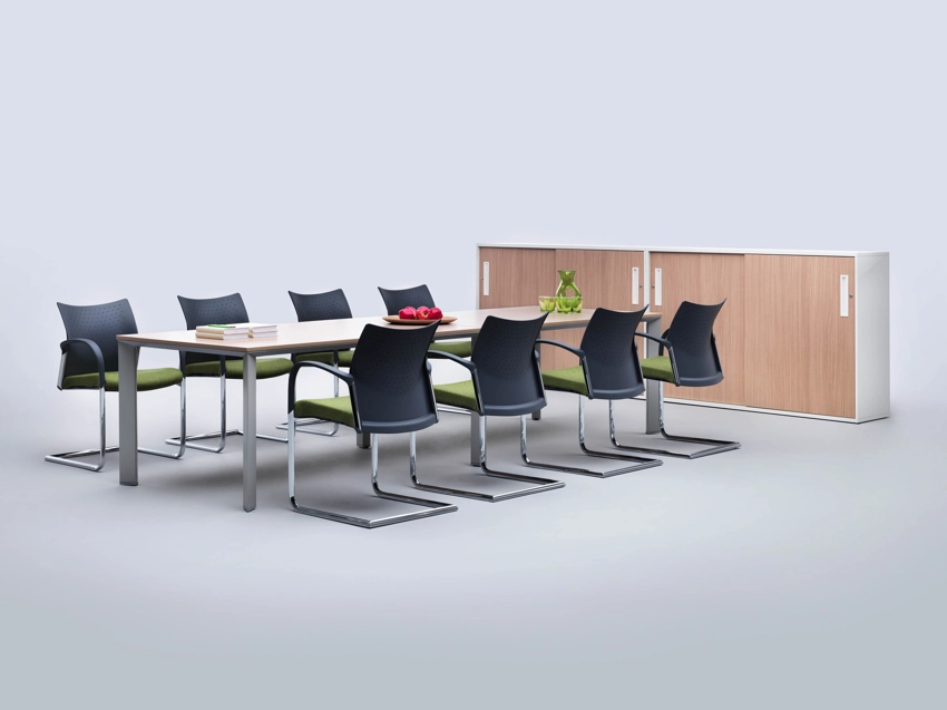 UniversalStorage_Family_04